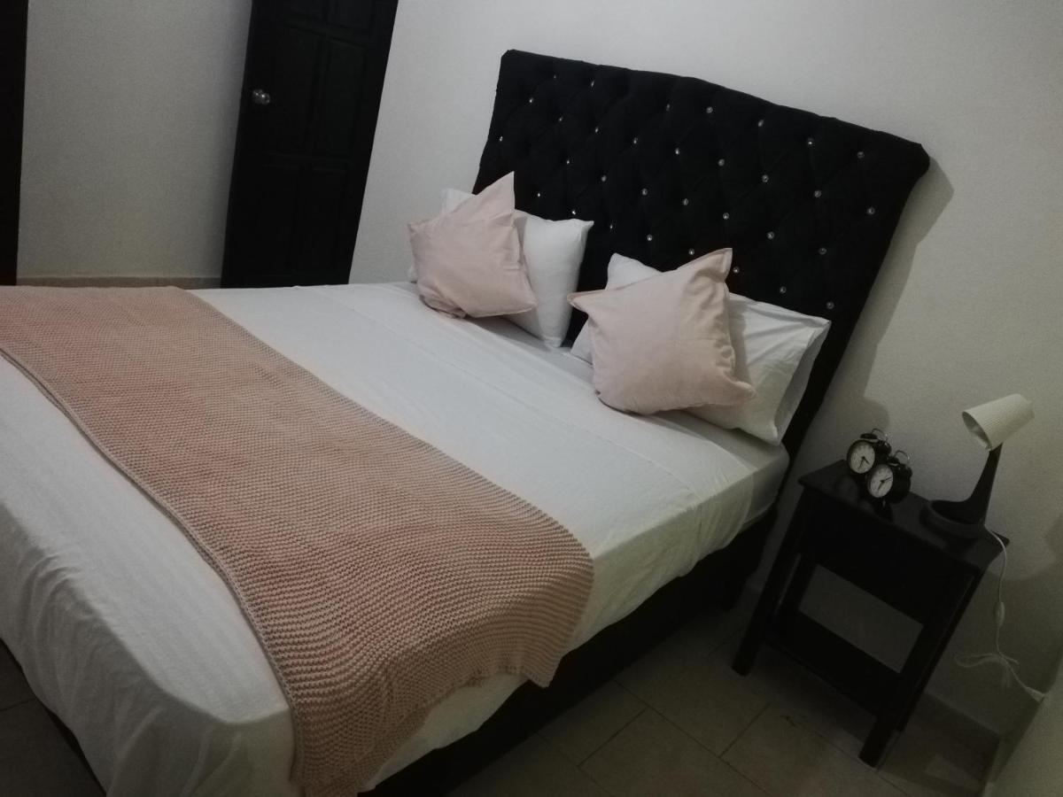 Aparthotel Genova Santo Domingo Buitenkant foto