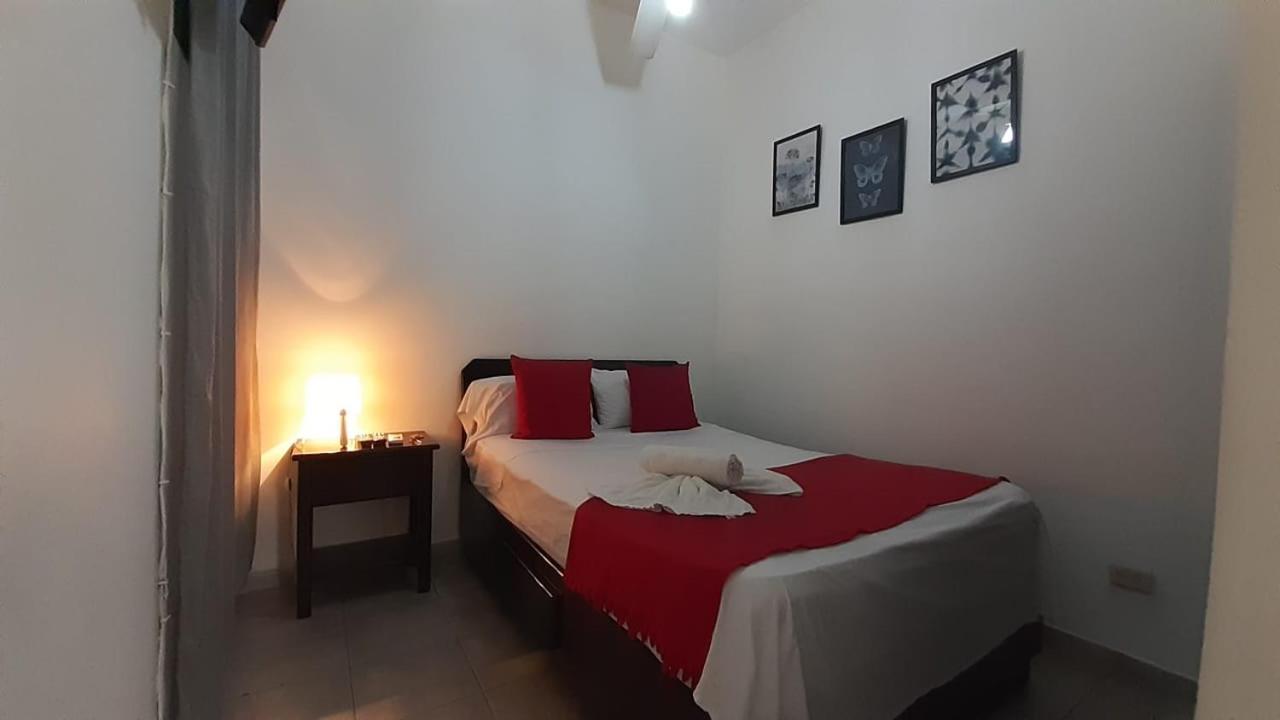 Aparthotel Genova Santo Domingo Buitenkant foto